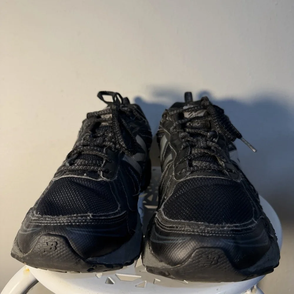 New Balance 410 V5 All Terrain Hiking Trail Running Shoes Gray Mens Size 11.5